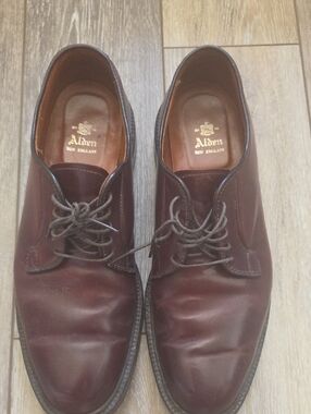 Alden Men's Burgundy Brown Leather Derby Shoes